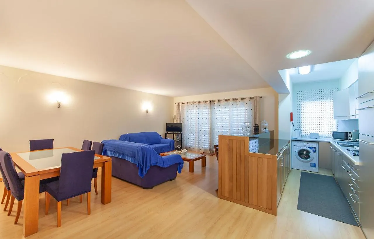 A23 - Marina Palm View Apartment Lagos