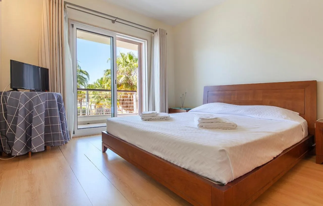 A23 - Marina Palm View Apartment Lagos
